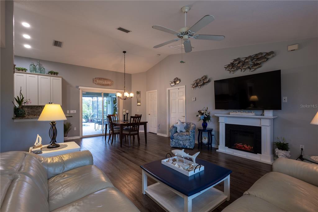 4730 Kiska Road North Port, FL 34288 - Photo 4 of 34 Gallery Image 4