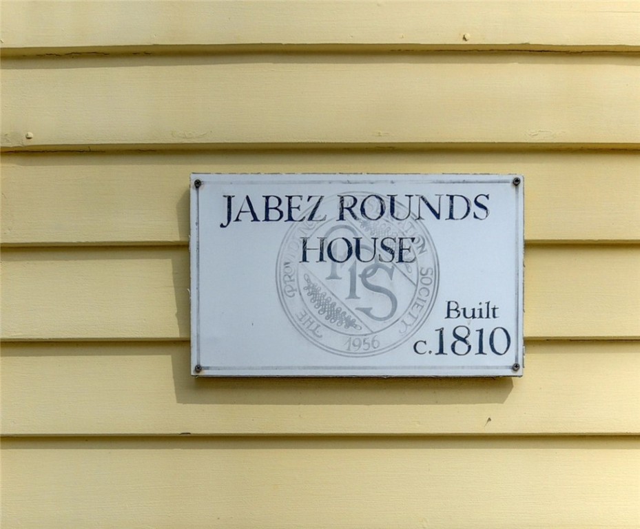 142 Transit Street Providence, RI 02906 - Photo 4 of 50 Gallery Image 4