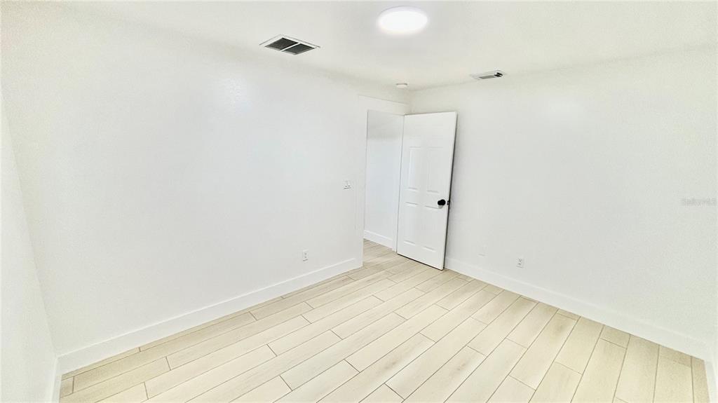 712 19th Street Orlando, FL 32805 - Photo 24 of 28 a view of room