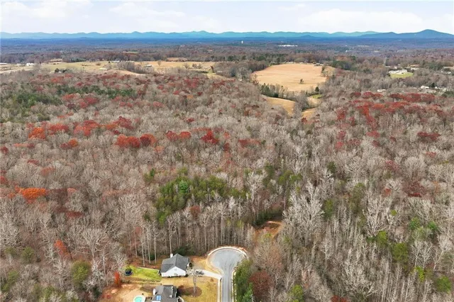 $1,123,930 | 4765 Warwick Drive, Gainesville, GA 30506