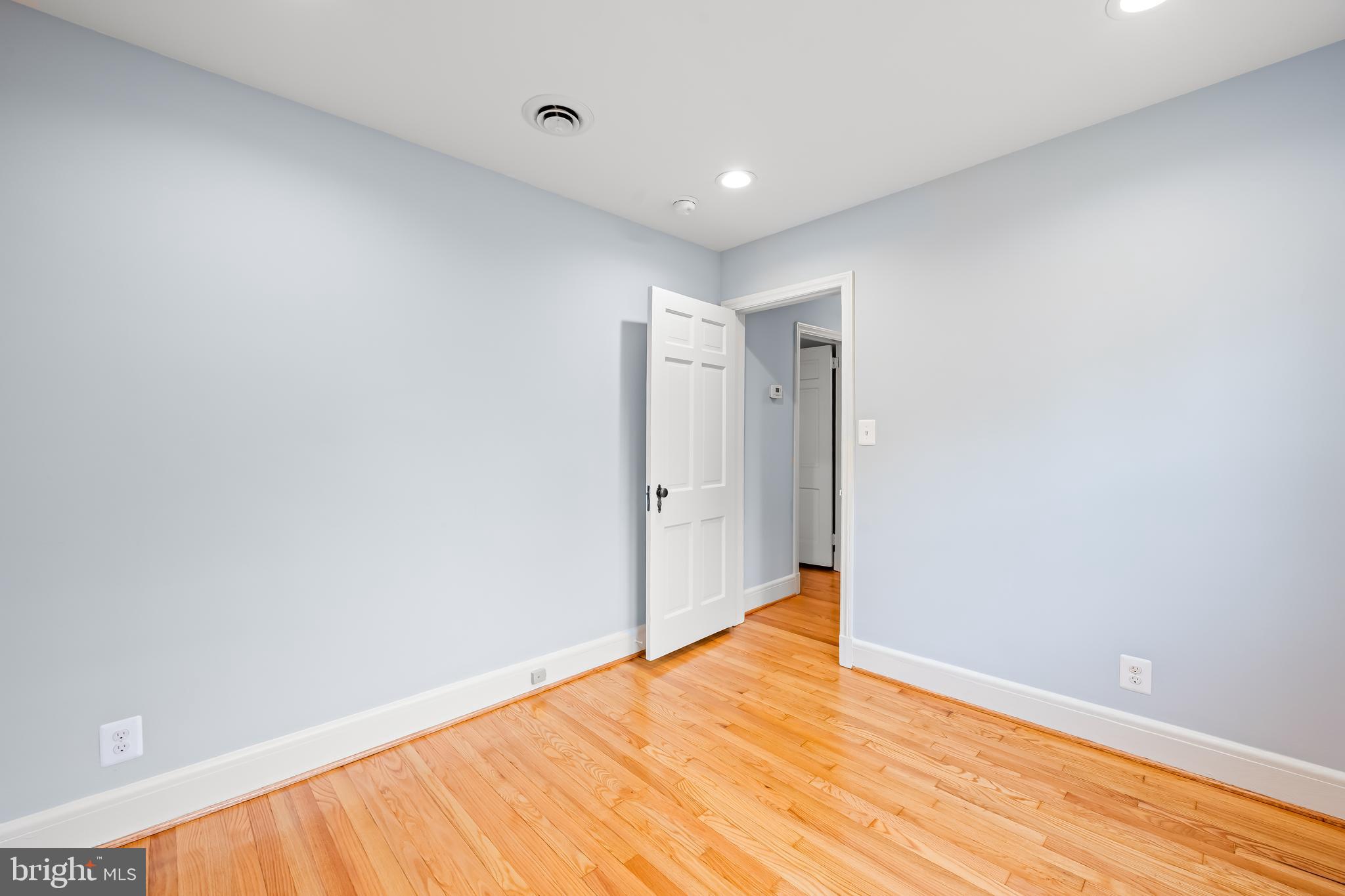 5702 Greenleaf Road Baltimore, MD 21210 - Photo 36 of 56 a view of empty room