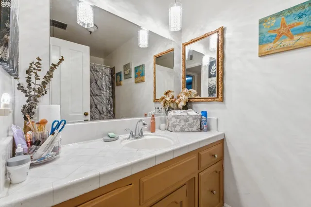 $175,000 | 3679 North Fruit Avenue, Fresno, CA 93705