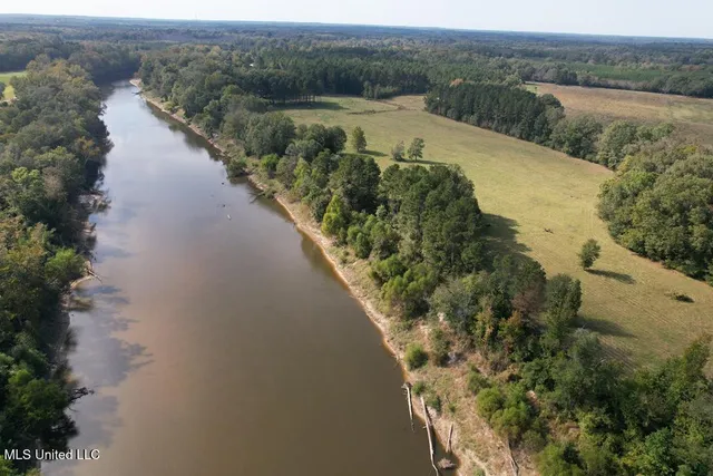 $500,000 | East Lower Rockport Road, Newhebron, MS 39140