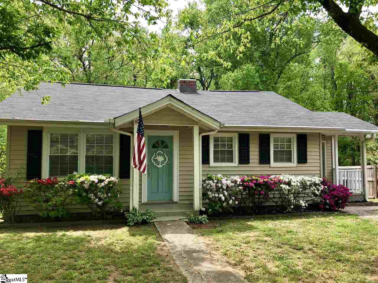 4 Hall Road Greenville, SC 29609 - Photo 1 of 28 Gallery Image 1