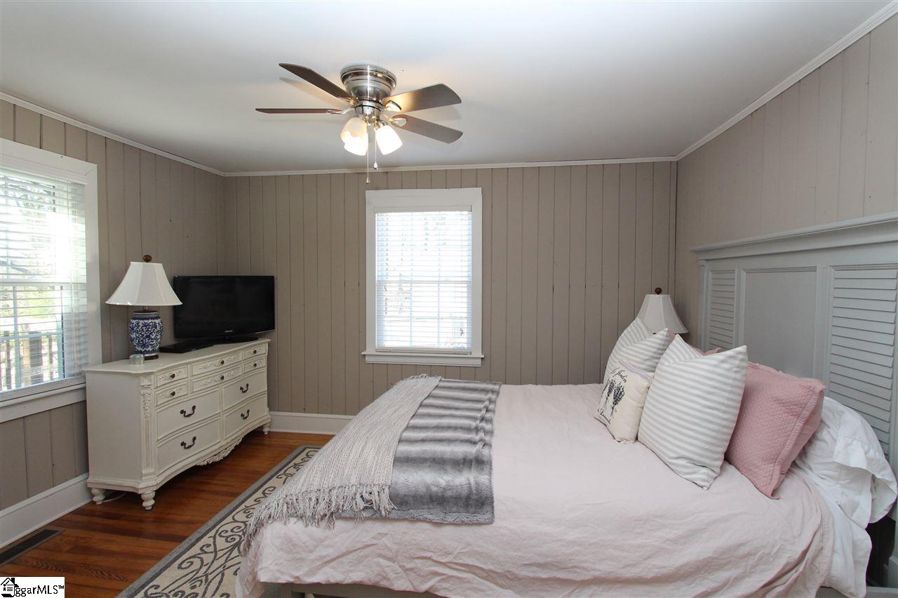 4 Hall Road Greenville, SC 29609 - Photo 11 of 28 Gallery Image 11