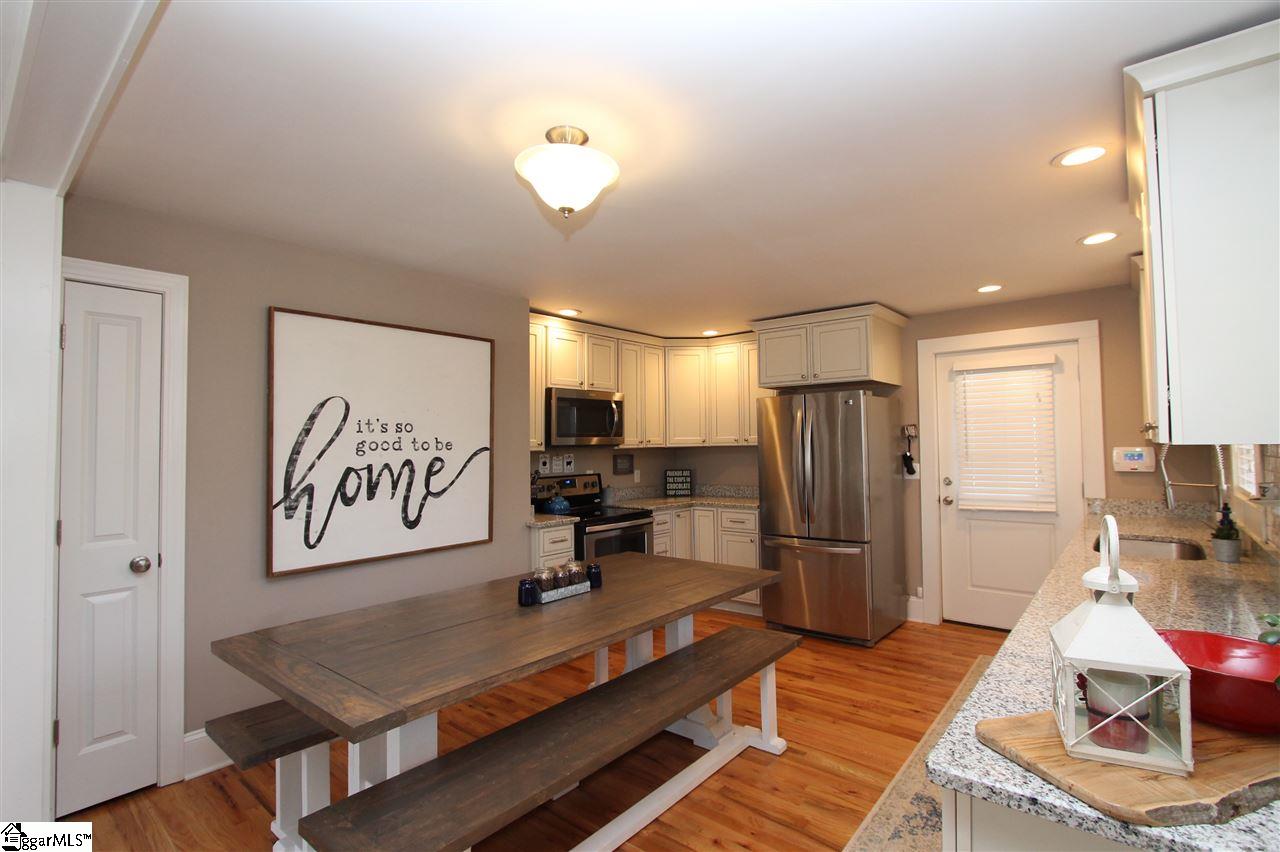4 Hall Road Greenville, SC 29609 - Photo 3 of 28 Gallery Image 3