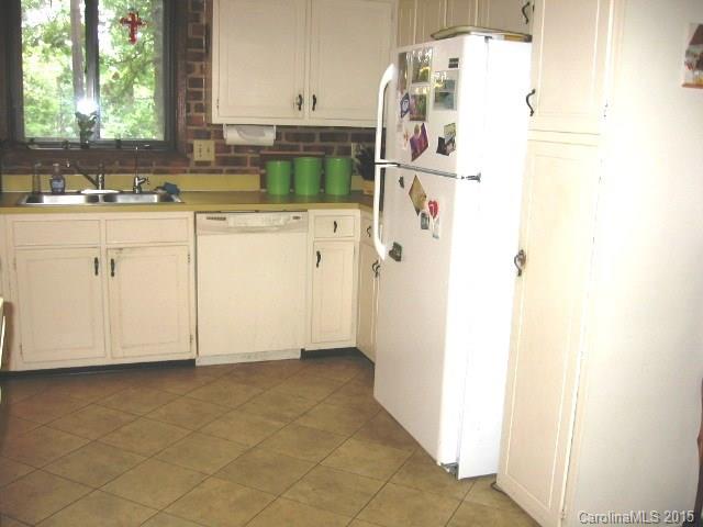 7124 Stoney Ridge Road Matthews, NC 28104 - Photo 8 of 21 Gallery Image 8