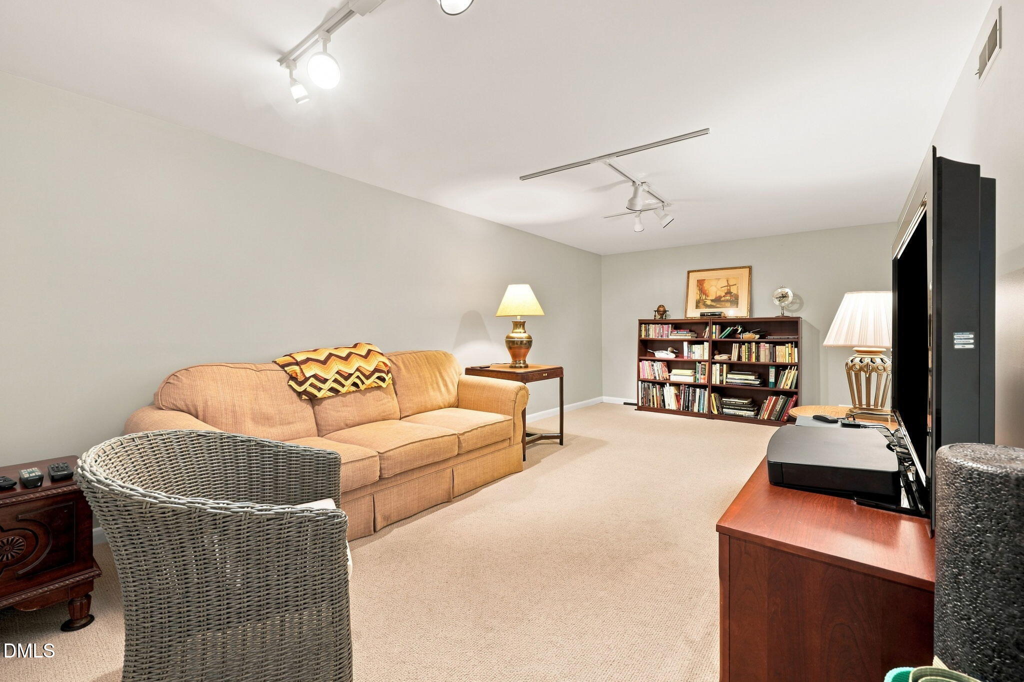1207 Fairlane Road Cary, NC 27511 - Photo 34 of 65 34-web-or-mls-IMG_4951_edit
