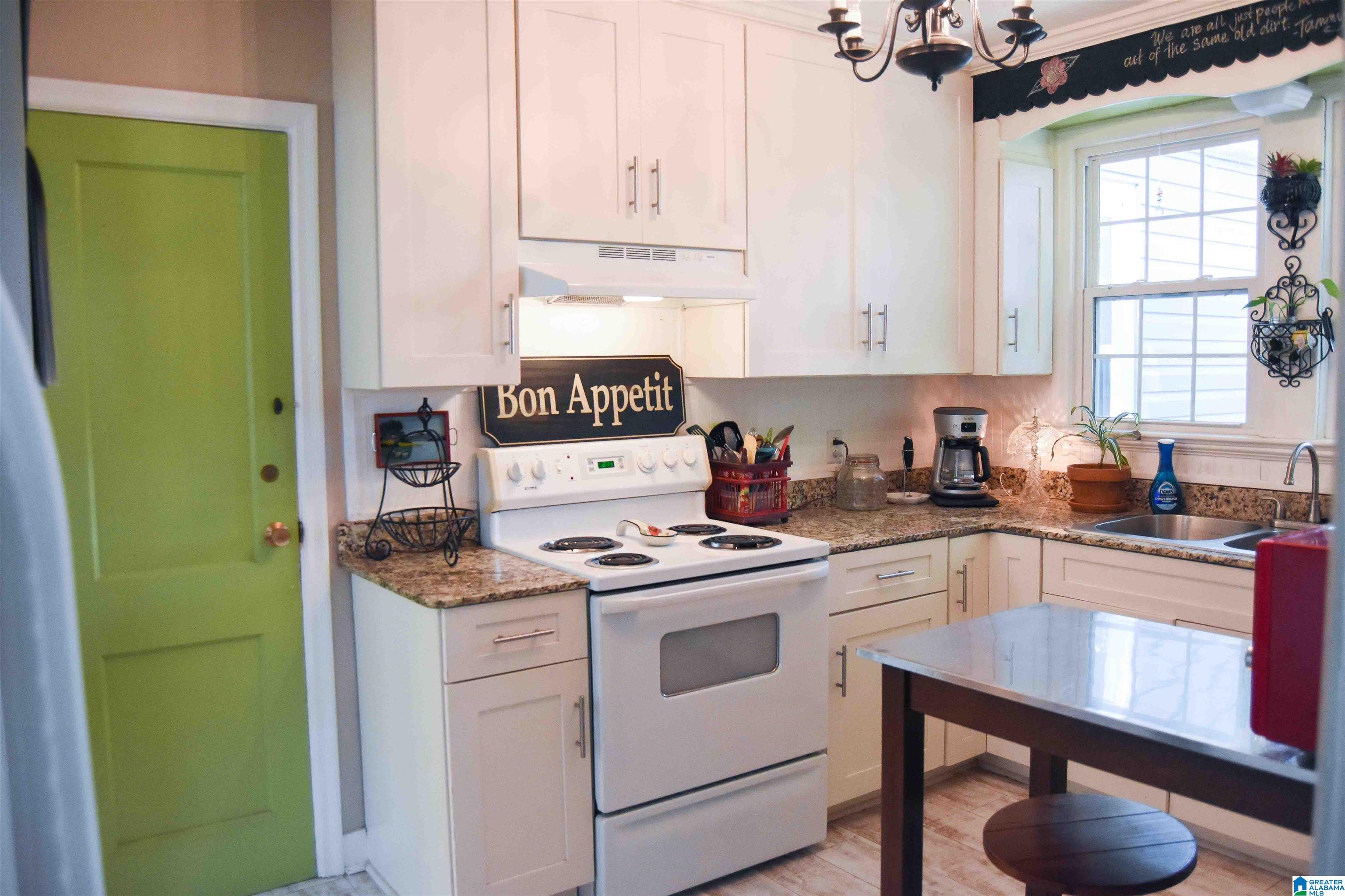 860 Oakview Avenue Gadsden, AL 35901 - Photo 17 of 55