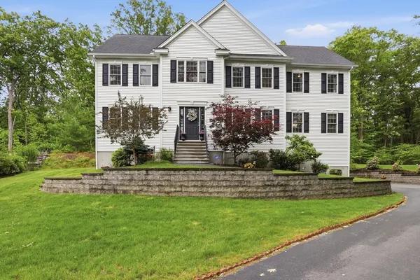 $1,538,000 | 4 Murray Hill Circle, Wilmington, MA 01887