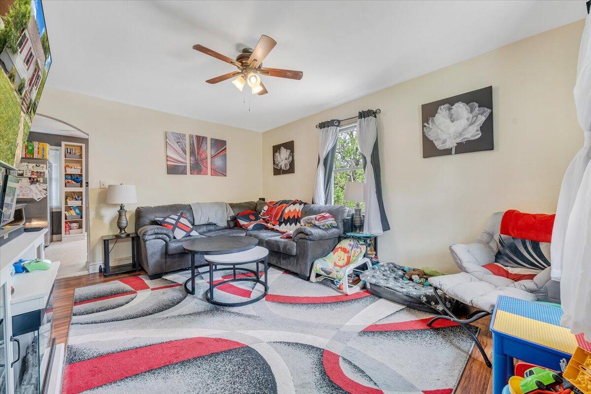 3305 Ventnor Road Southeast Roanoke, VA 24014 - Photo 3 of 69 03-MIB09168