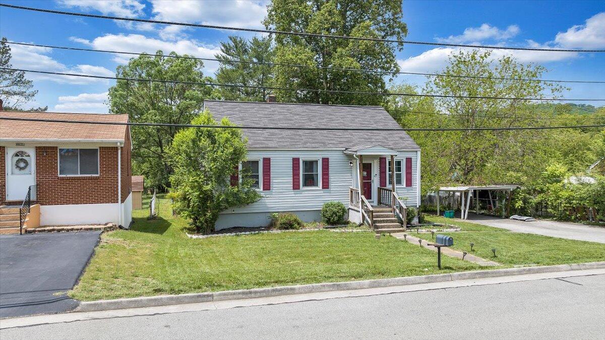 3305 Ventnor Road Southeast Roanoke, VA 24014 - Photo 44 of 69 44-DJI_20250507113254_0164_D_MIB