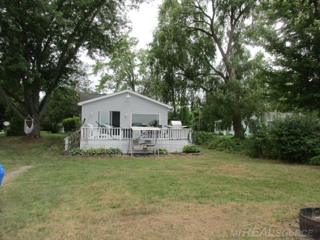 2119 South Lake Shore Road Harbor Beach, MI 48441 - Photo 30 of 37 50086811-31.JPG