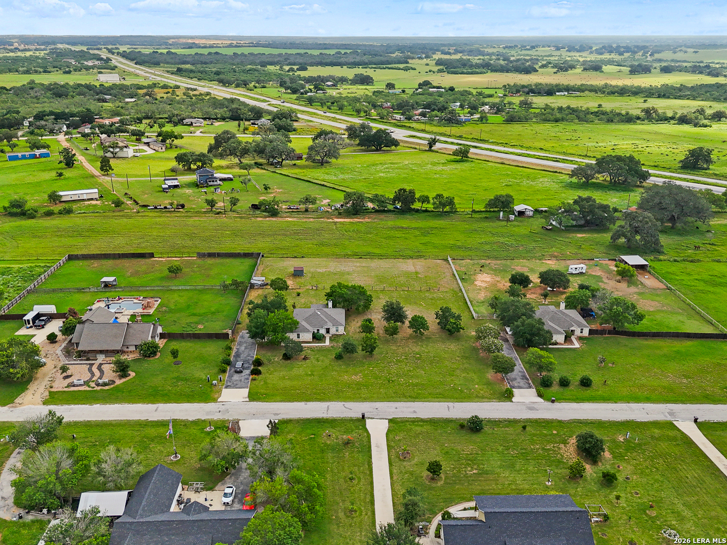 725 Cimarron Square Poteet, TX 78065 - Photo 34 of 37