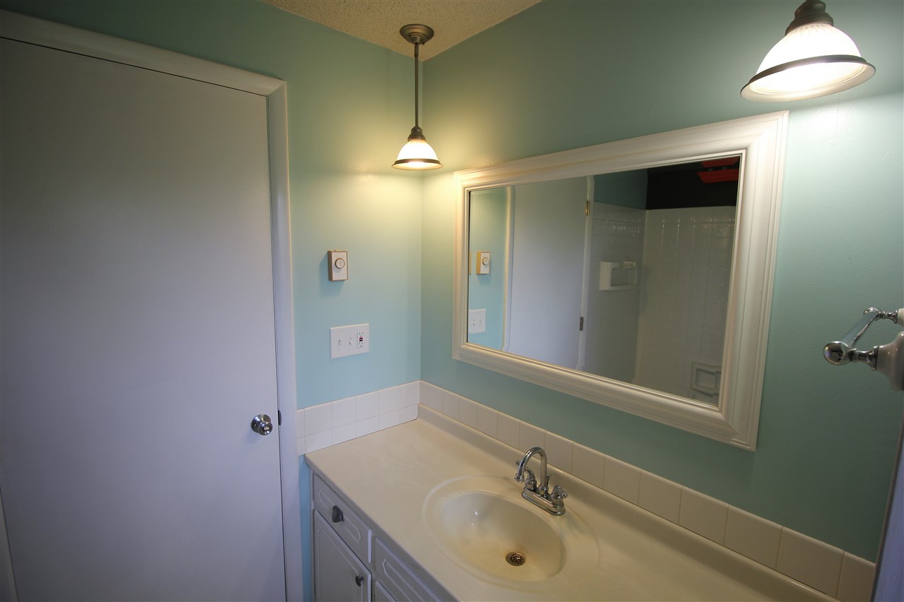 7733 Hosler Road Leo, IN 46765 - Photo 12 of 23 Gallery Image 12