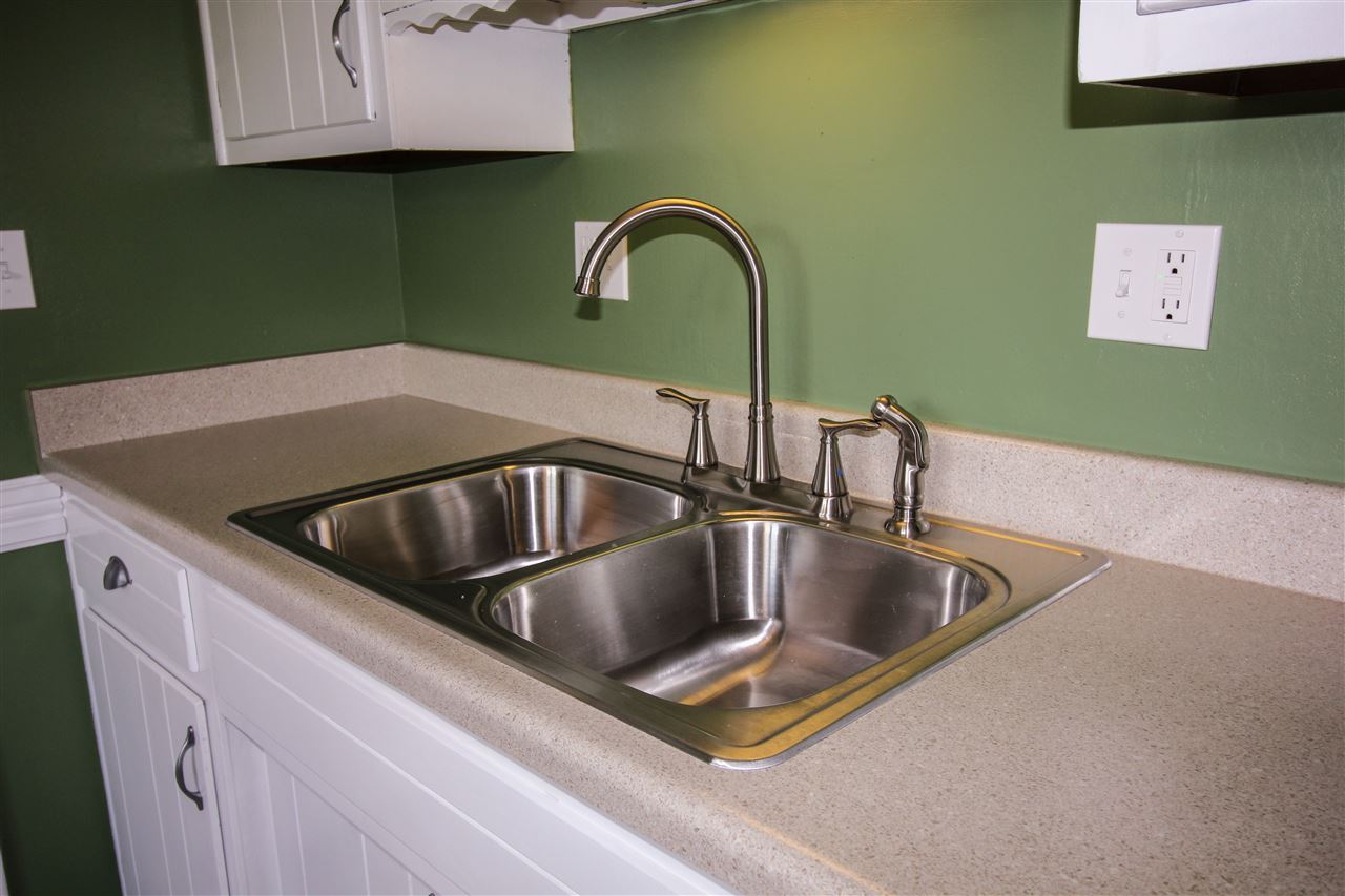 7733 Hosler Road Leo, IN 46765 - Photo 7 of 23 Gallery Image 7