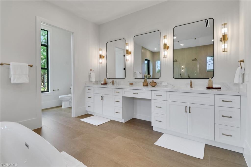 524 13th Street Southwest Naples, FL 34117 - Photo 19 of 37