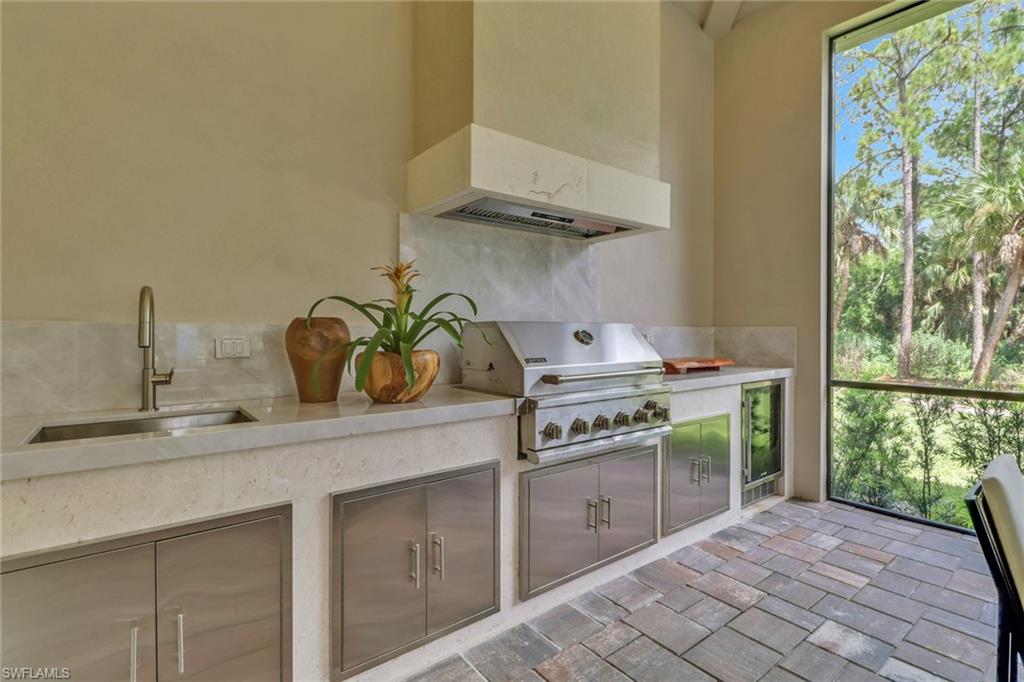 524 13th Street Southwest Naples, FL 34117 - Photo 34 of 37