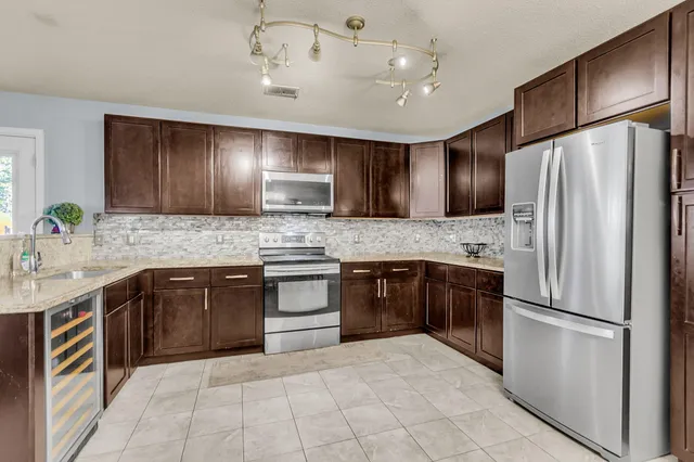 $365,000 | 403 White Bluff Court, Moncks Corner, SC 29461