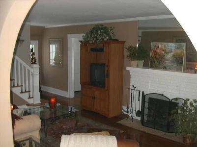 2242 Tipperary Road Kalamazoo, MI 49008 - Photo 2 of 7 Additional Photo