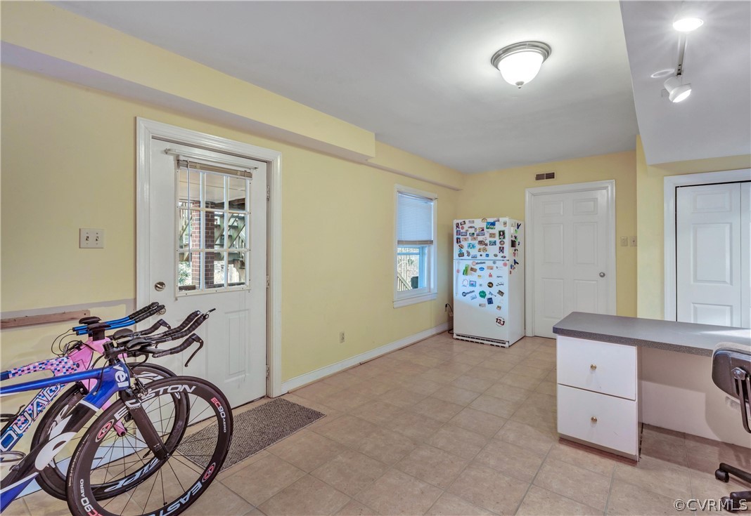 3411 Winterfield Road Midlothian, VA 23113 - Photo 30 of 37 Gallery Image 30