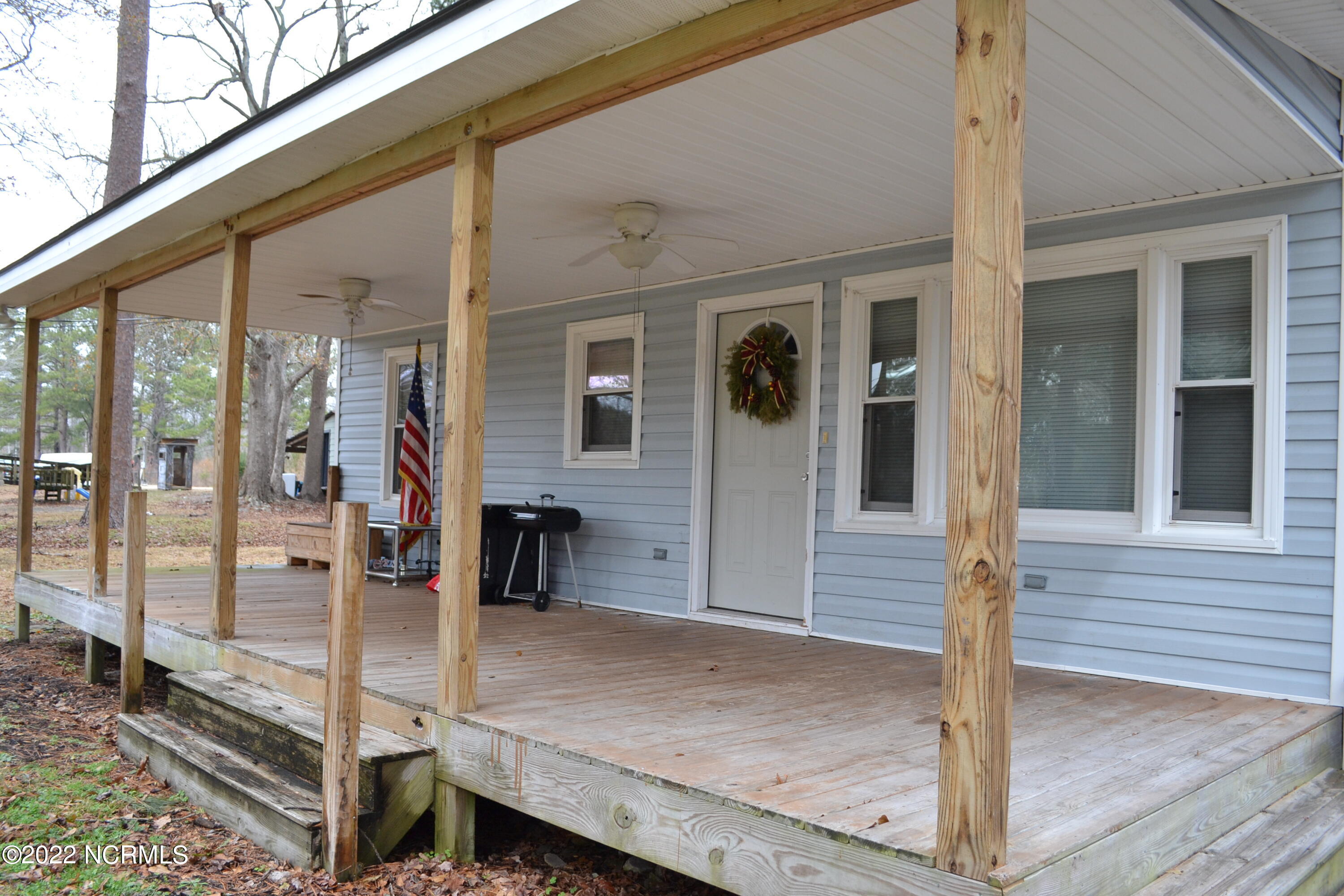 330 Foy Lockamy Road Jacksonville, NC 28540 - Photo 2 of 27 DSC_1198