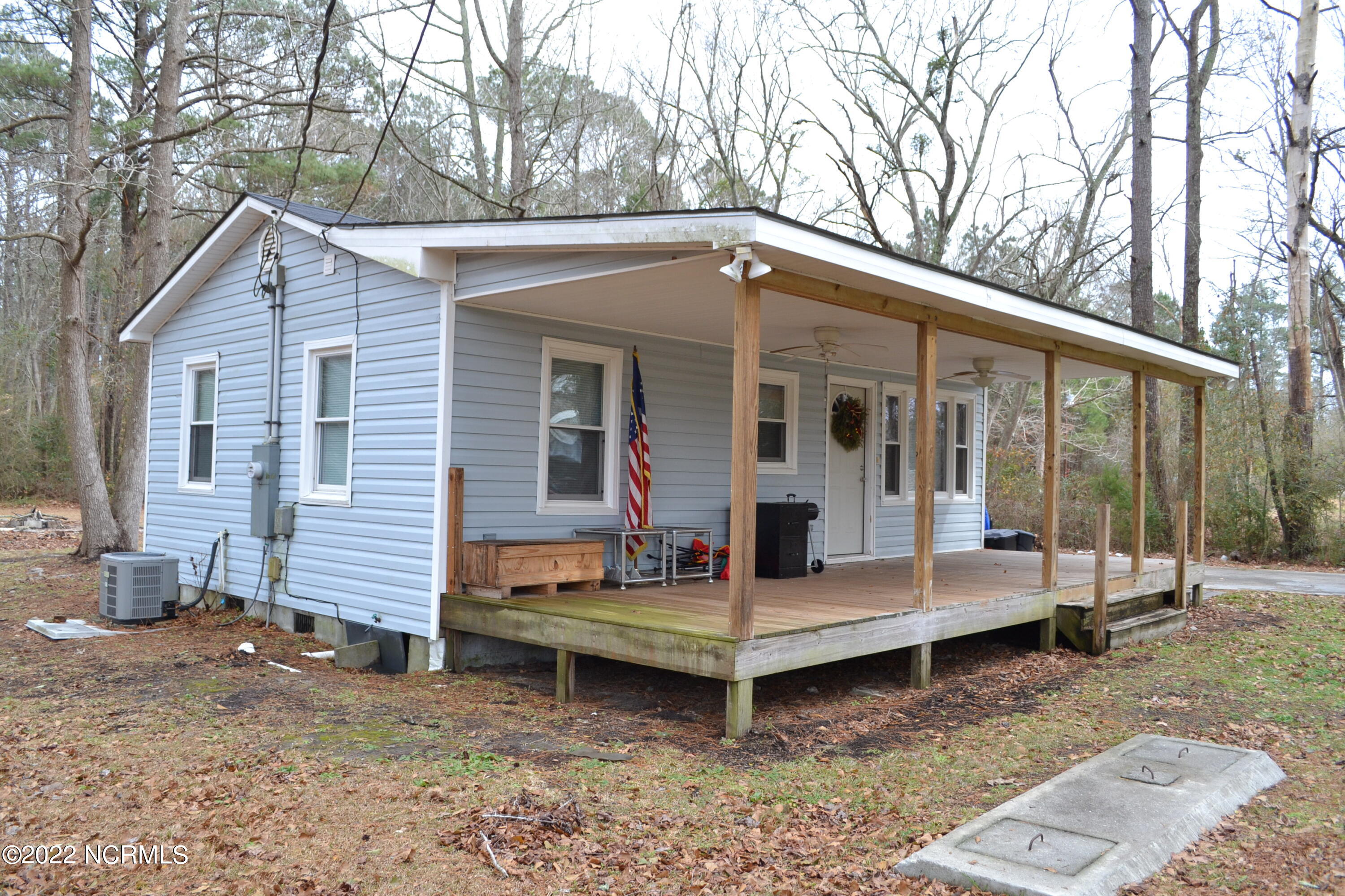 330 Foy Lockamy Road Jacksonville, NC 28540 - Photo 7 of 27 DSC_1207