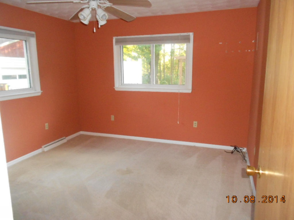 511 North Douglas Avenue Three Rivers, MI 49093 - Photo 11 of 13 DSCN7905