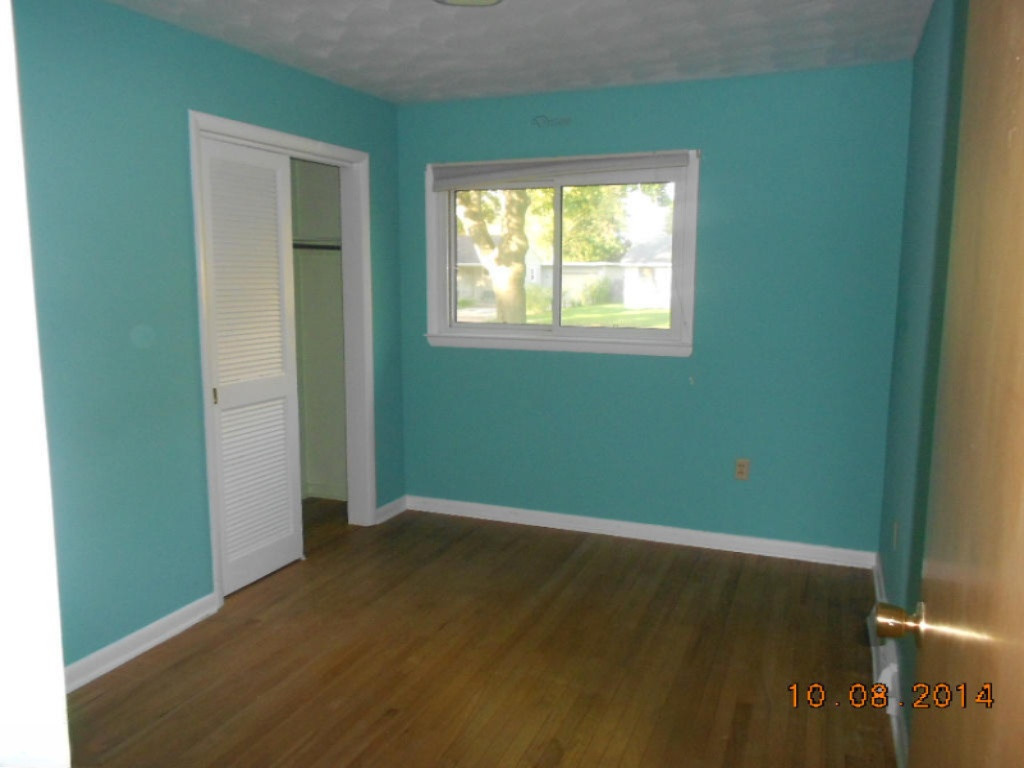 511 North Douglas Avenue Three Rivers, MI 49093 - Photo 9 of 13 DSCN7903