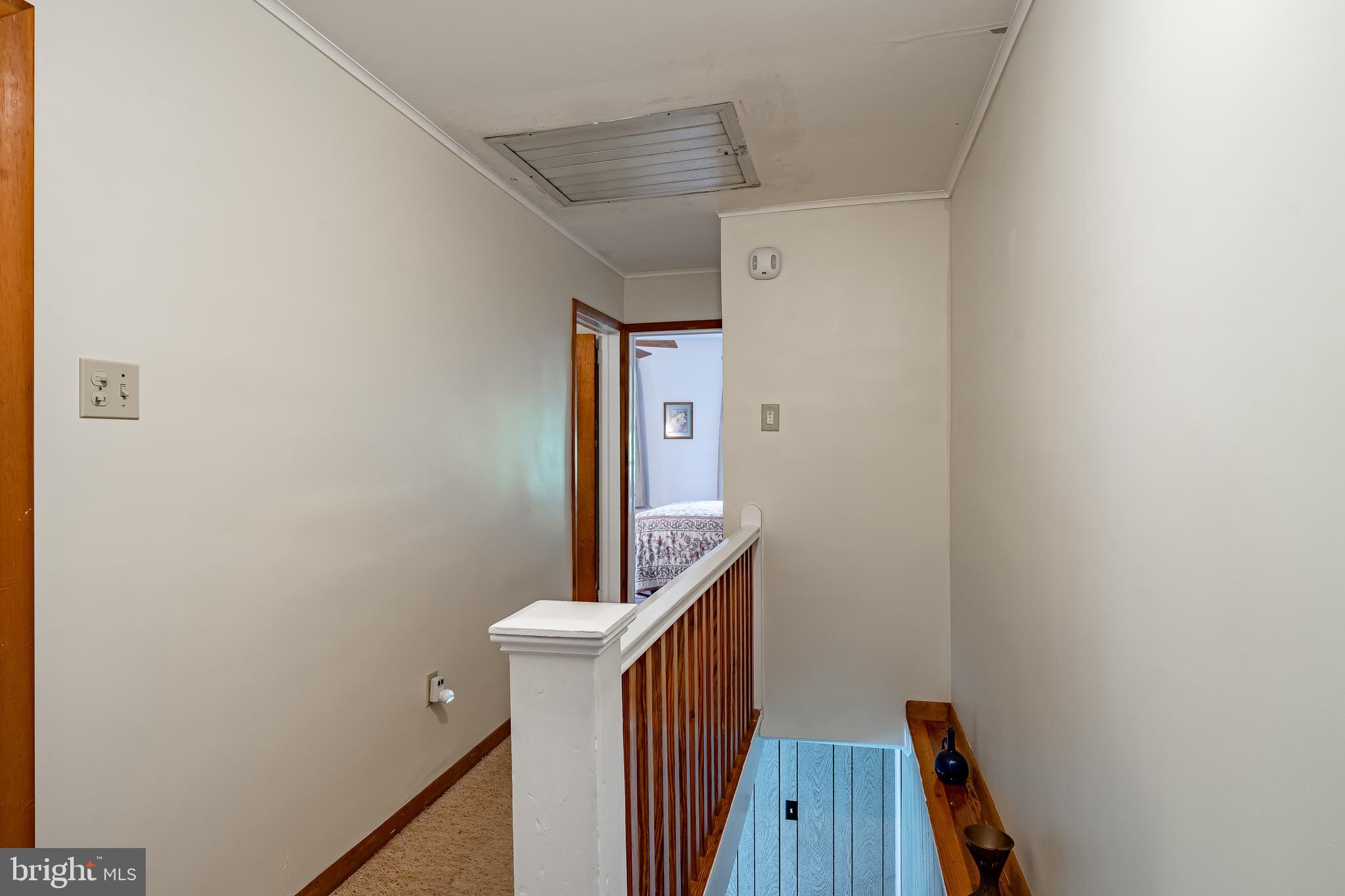 53 Prizer Road Phoenixville, PA 19460 - Photo 21 of 48 Upstairs Hallway