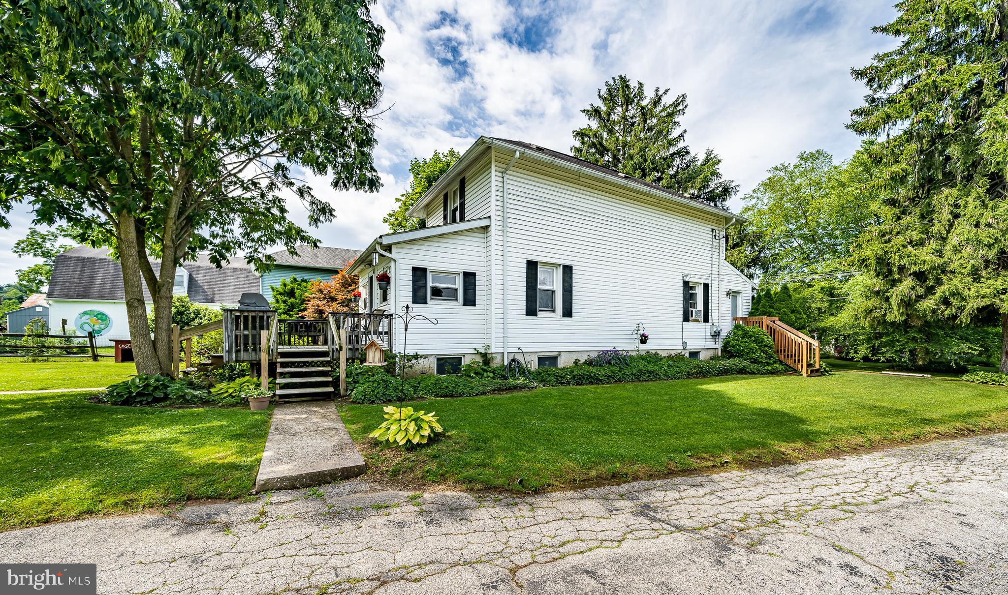 53 Prizer Road Phoenixville, PA 19460 - Photo 31 of 48
