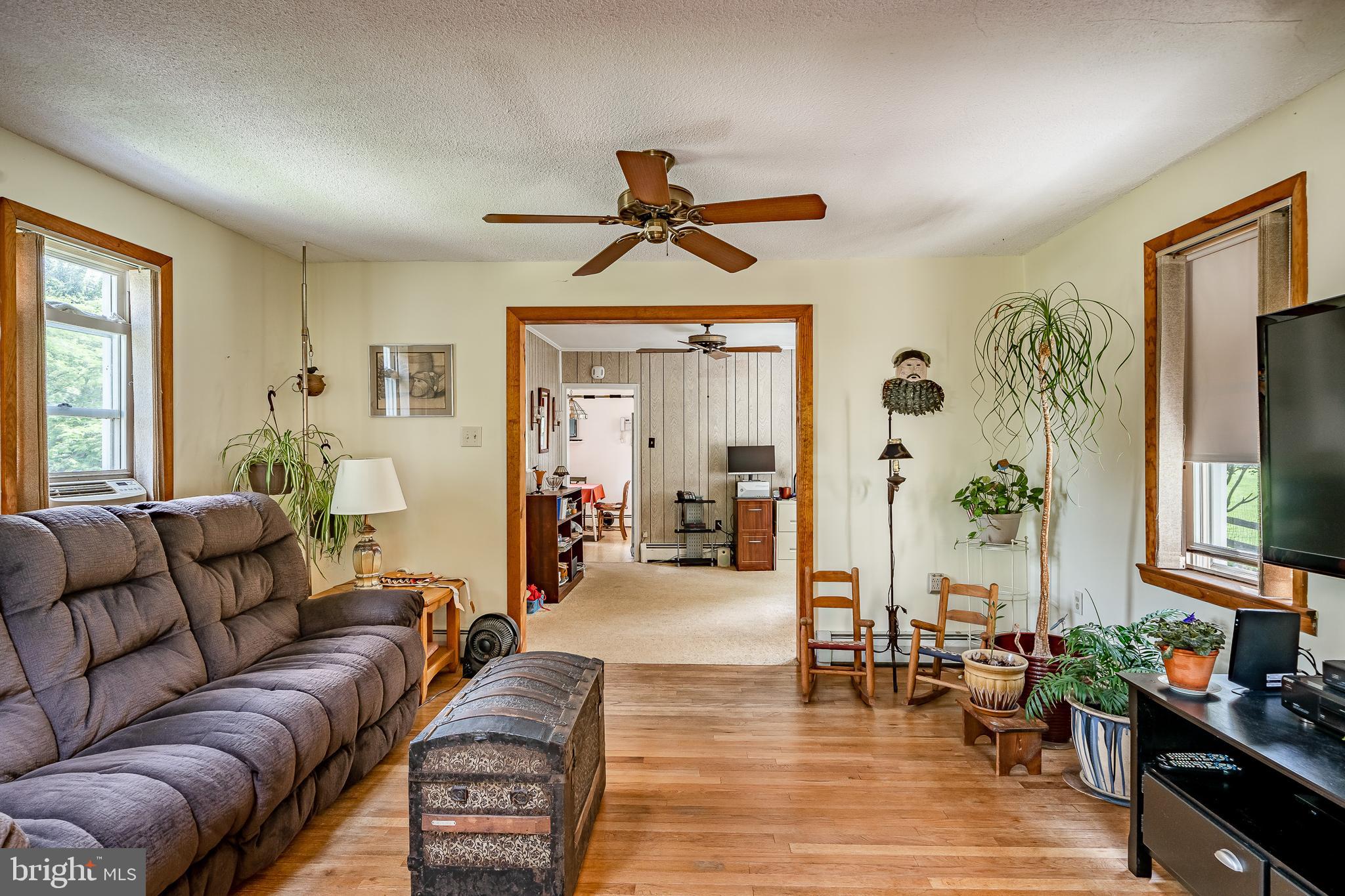 53 Prizer Road Phoenixville, PA 19460 - Photo 6 of 48 Living room with Hardwood floors