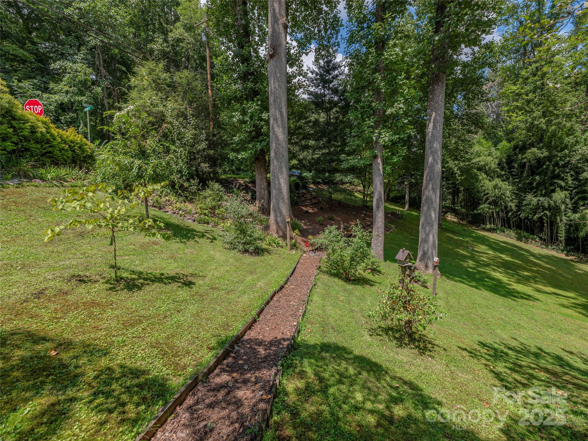 21 Auburn Road Waynesville, NC 28786 - Photo 23 of 26 Gallery Image 23