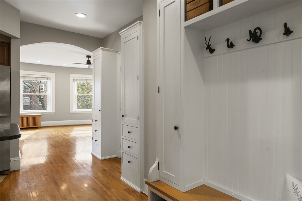 1011 Beacon Street, Unit 4 Brookline, MA 02446 - Photo 6 of 24