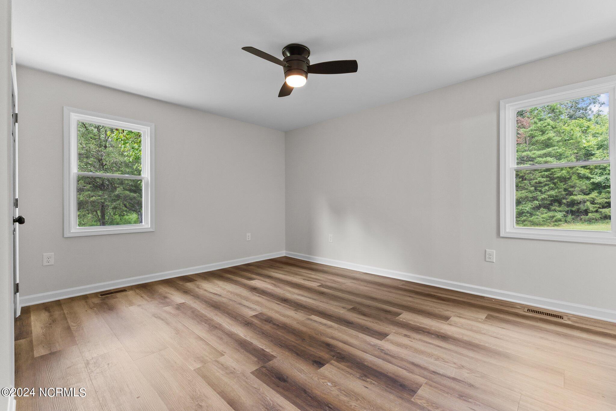 1648 Plank Road Robbins, NC 27325 - Photo 19 of 43 19-web-or-mls-AZ3A3486