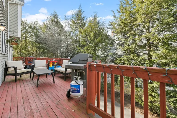 $4,500 | 1045 Washington Street, Unit 1, Newton, MA 02465