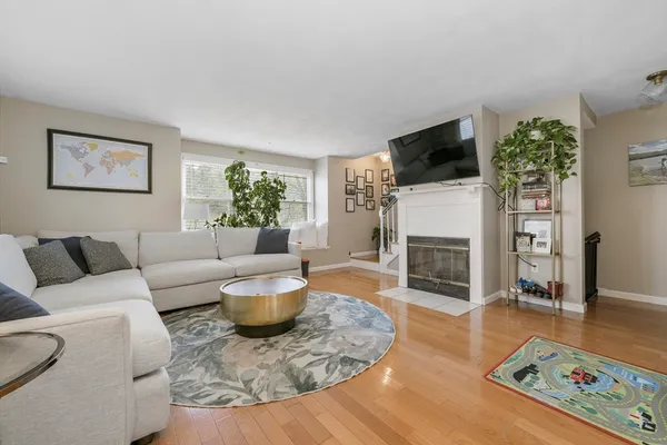 $4,500 | 1045 Washington Street, Unit 1, Newton, MA 02465