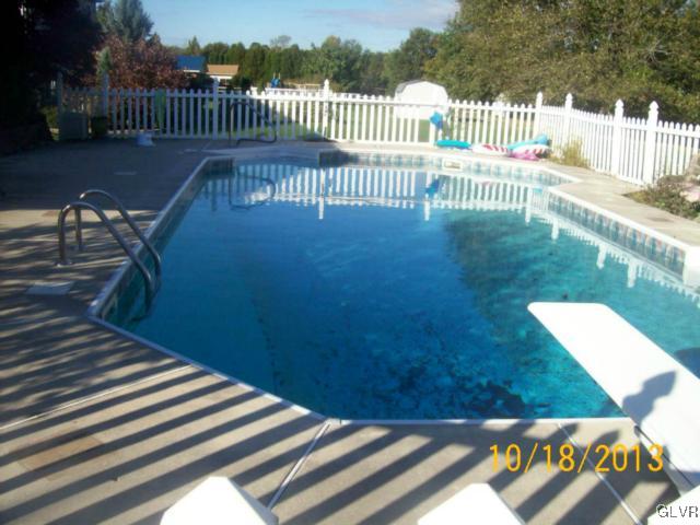 3945 Devonshire Road Bethlehem, PA 18020 - Photo 11 of 12 Gallery Image 11