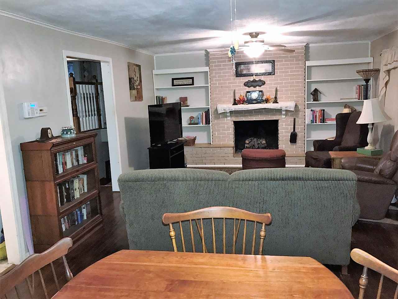 1432 Brett Cabel Road Washington, IN 47501 - Photo 8 of 18 Gallery Image 8
