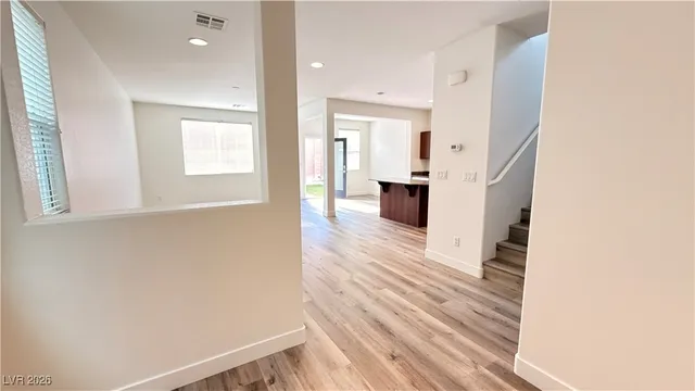 $2,000 | 7375 Benlomond Avenue, Las Vegas, NV 89179