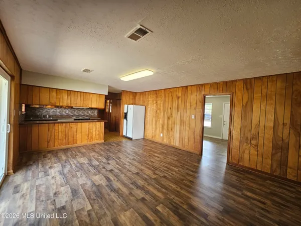 $199,900 | 703 South Forest Avenue, Long Beach, MS 39560