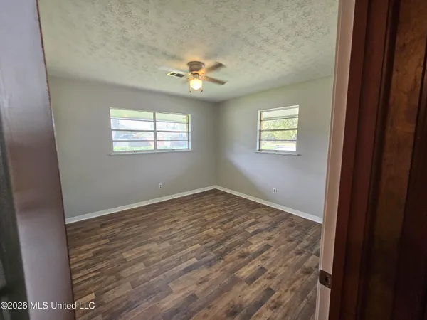 $199,900 | 703 South Forest Avenue, Long Beach, MS 39560