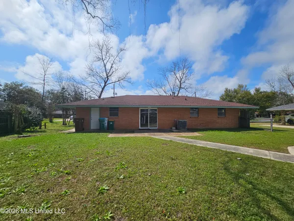 $199,900 | 703 South Forest Avenue, Long Beach, MS 39560