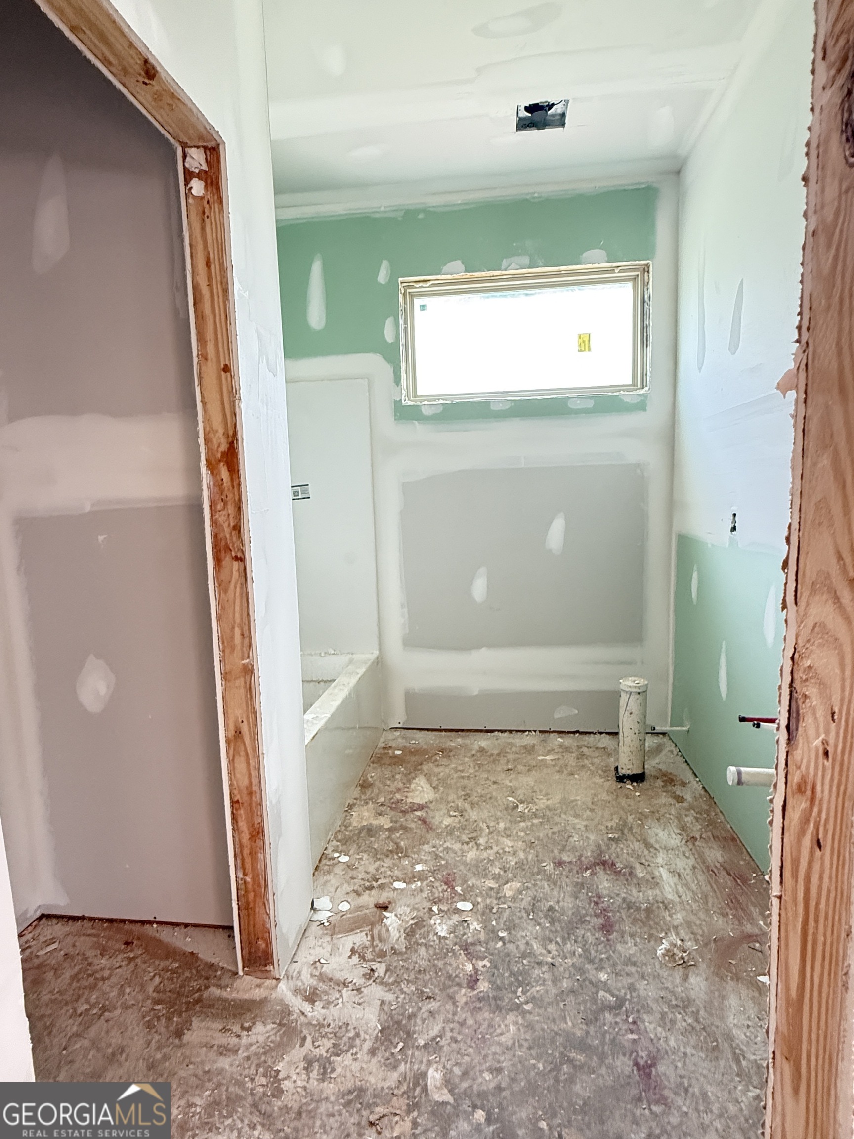 823 Hopewell Road Forsyth, GA 31029 - Photo 18 of 69