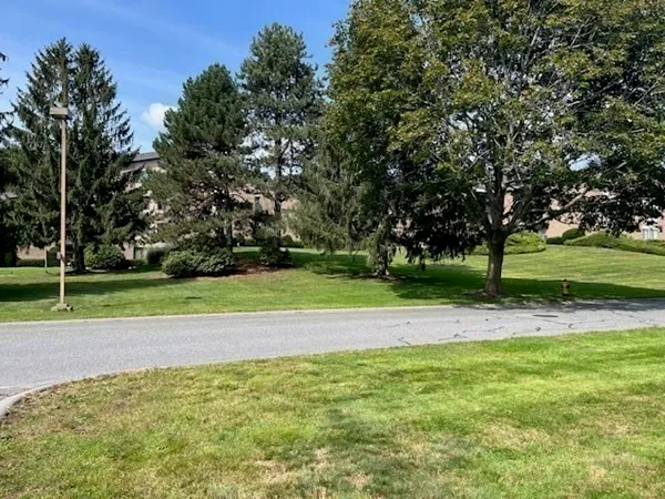 $3,200 | 8 Ledgewood Way, Unit 10, Peabody, MA 01960