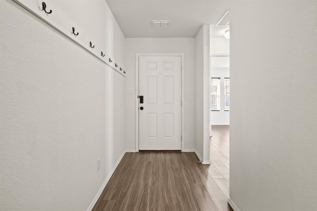 5652 McClelland Street Forney, TX 75126 - Photo 3 of 15