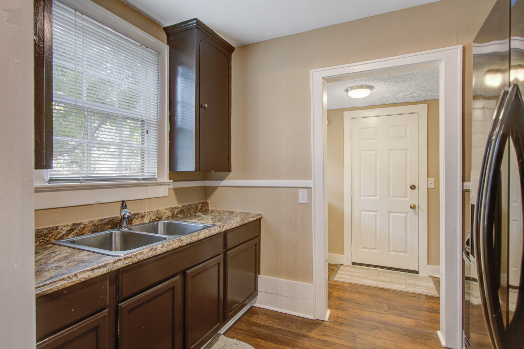 15 Addlestone Avenue Charleston, SC 29403 - Photo 13 of 18 15Addlestone-CalSiglerPhotography (10)