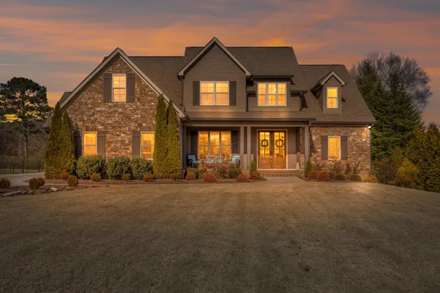 $999,900 | 2025 Enclave Drive, Rocky Face, GA 30740