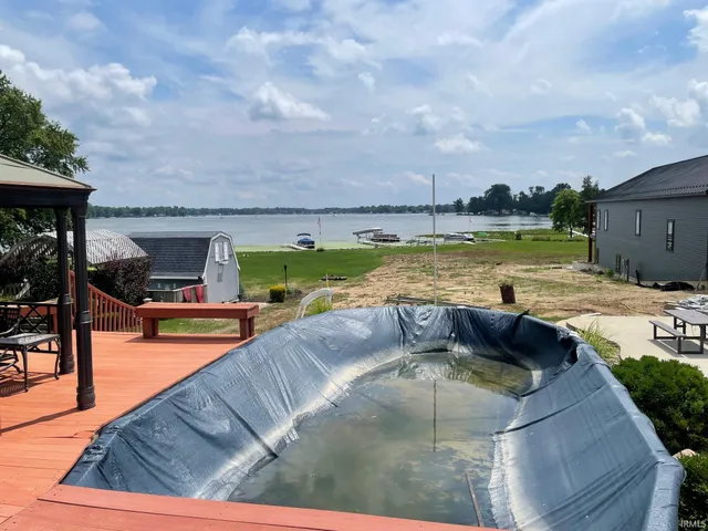 $479,000 | 9071 North Shore Drive, Bremen, IN 46506
