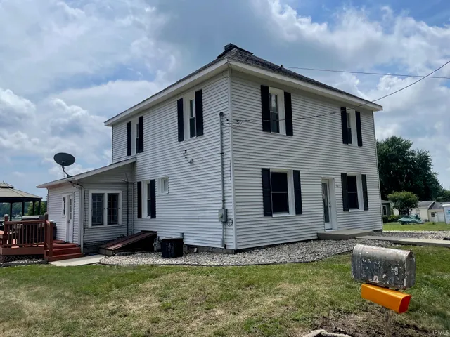 $479,000 | 9071 North Shore Drive, Bremen, IN 46506